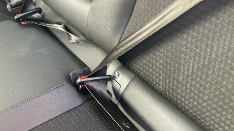 Nissan Qashqai 1.3 DiG-T MH N-Connecta 5dr Petrol Hatchback